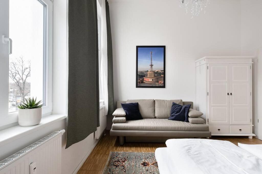 Sc 05 By Rockchair Apartments L Superhost Status L 2 Bedrooms Boxspringbeds Balcony Elevator - Cozy Family & Business Flair Welcomes You! Berlijn Buitenkant foto
