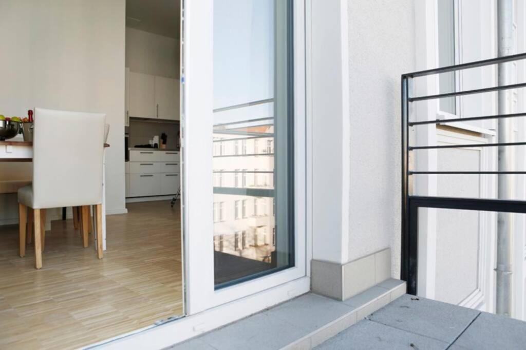 Sc 05 By Rockchair Apartments L Superhost Status L 2 Bedrooms Boxspringbeds Balcony Elevator - Cozy Family & Business Flair Welcomes You! Berlijn Buitenkant foto