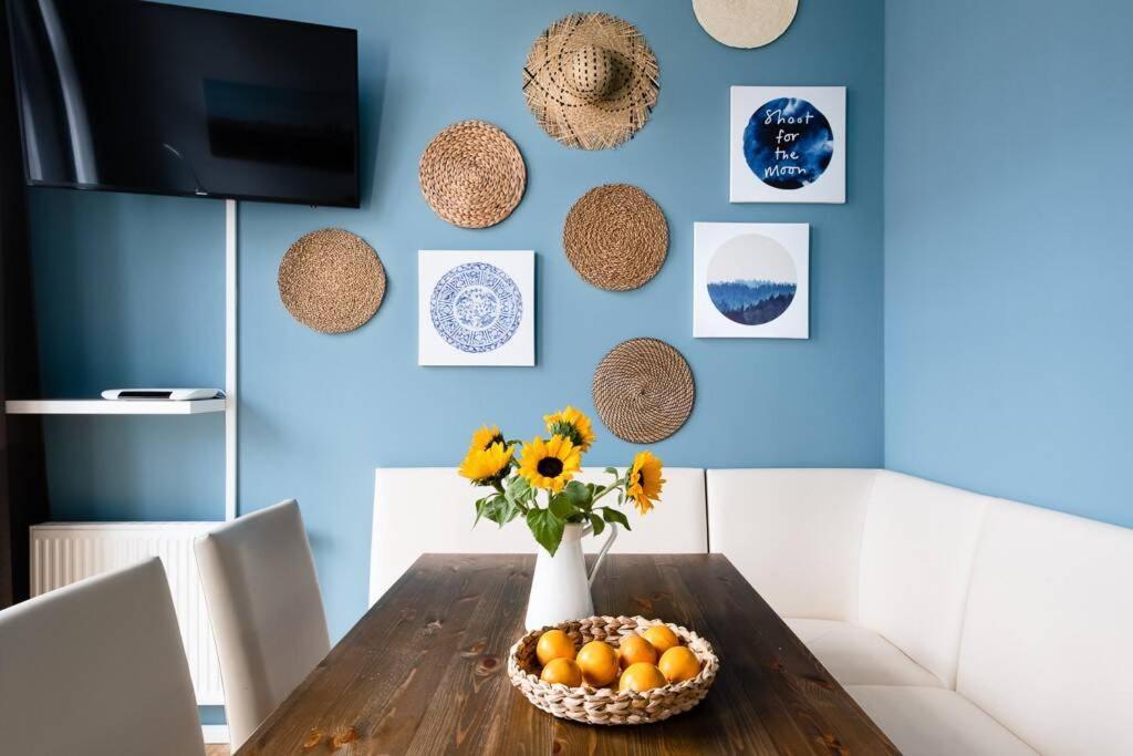 Sc 05 By Rockchair Apartments L Superhost Status L 2 Bedrooms Boxspringbeds Balcony Elevator - Cozy Family & Business Flair Welcomes You! Berlijn Buitenkant foto