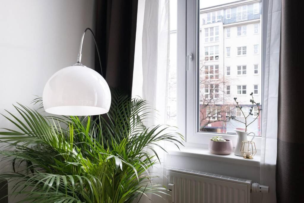 Sc 05 By Rockchair Apartments L Superhost Status L 2 Bedrooms Boxspringbeds Balcony Elevator - Cozy Family & Business Flair Welcomes You! Berlijn Buitenkant foto
